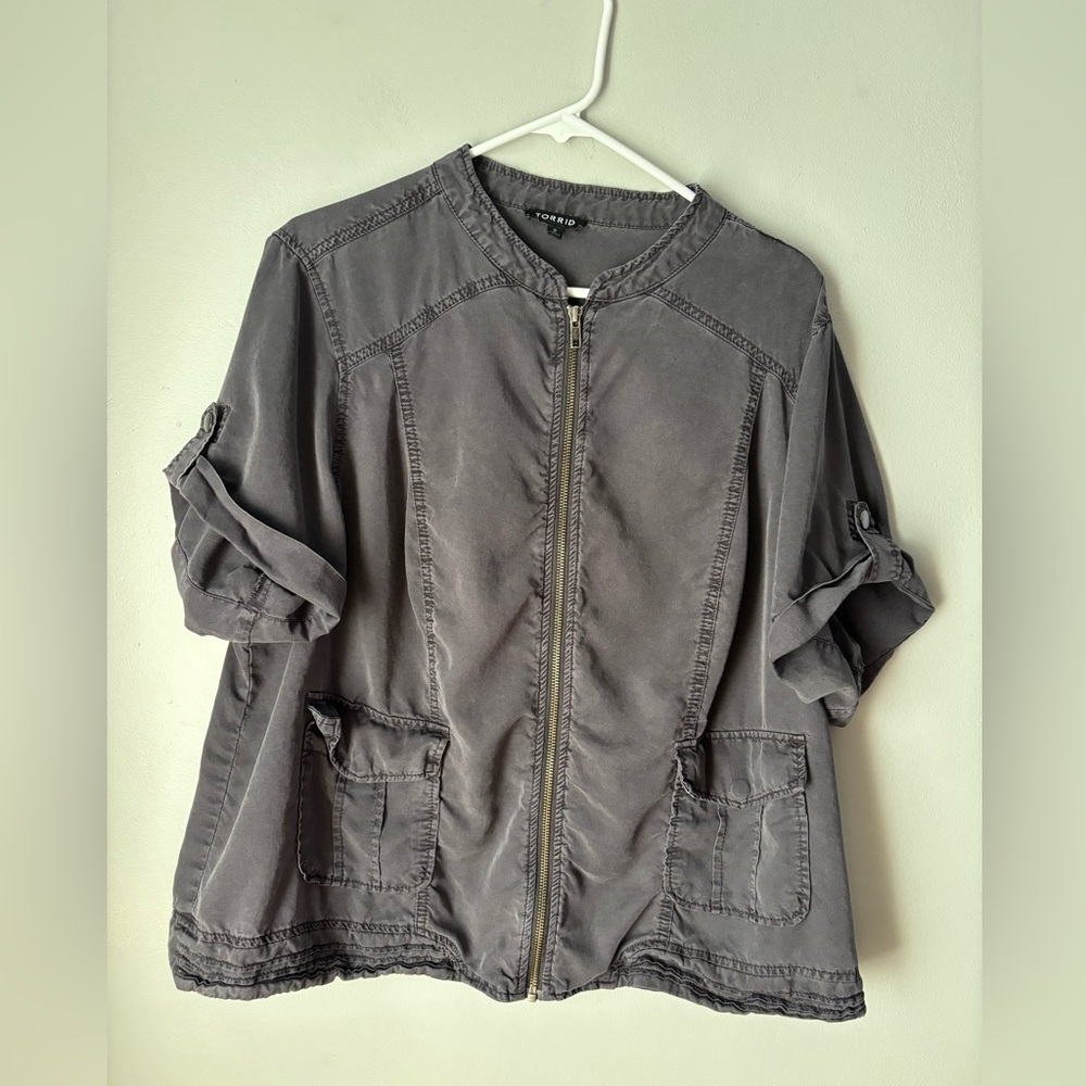 Torrid Short Sleeve Utility Jacket Size 2
